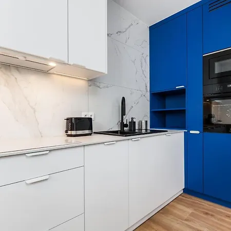 Spektrum Tower By Happy Apartment