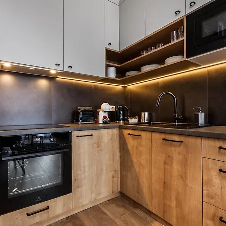 Apartment Spektrum Tower By Happy