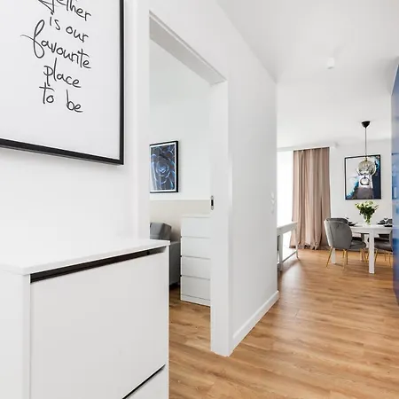 Apartment Spektrum Tower By Happy