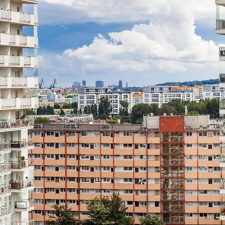 Apartment Spektrum Tower By Happy *